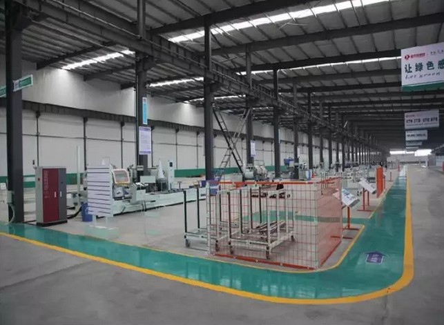 派克機器樣板工