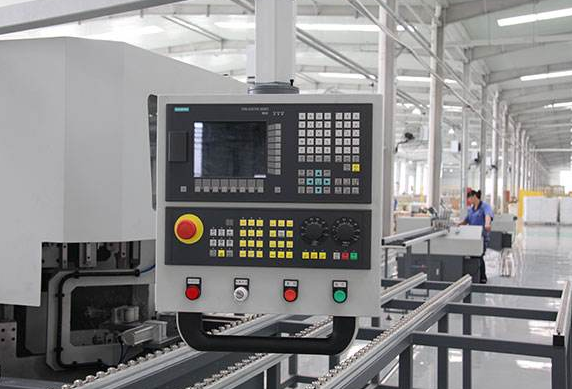 門窗加工設(shè)備